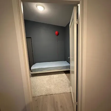 Three Bedrooms House בית נופש *